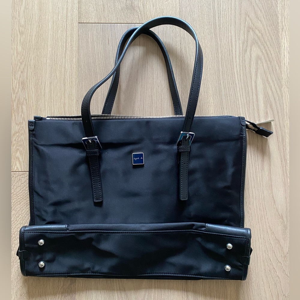 Agnes B. women’s tote handbag EUC